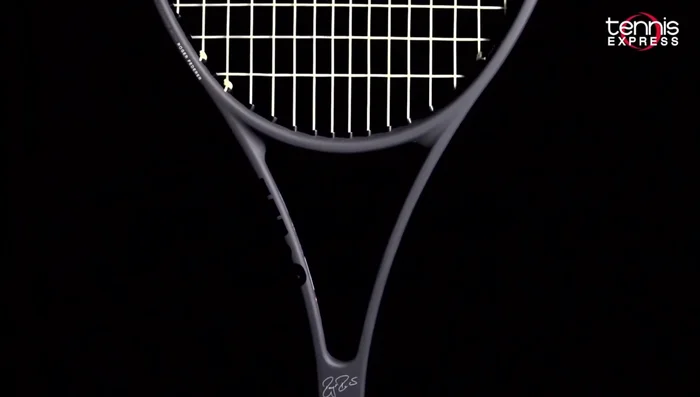 Wilson Burn 95 review (Kiyoshi's racket). Highlights big hitting, control, and spin.
