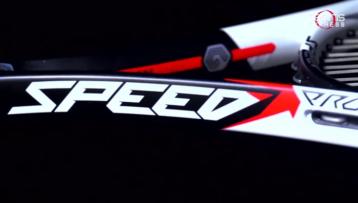 Head Graphene Touch Speed Pro review (Novak Djokovic's racket). Focuses on maneuverability and comfort.