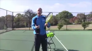 Mastering Tennis Technique: The Figure 8 Swing Pattern