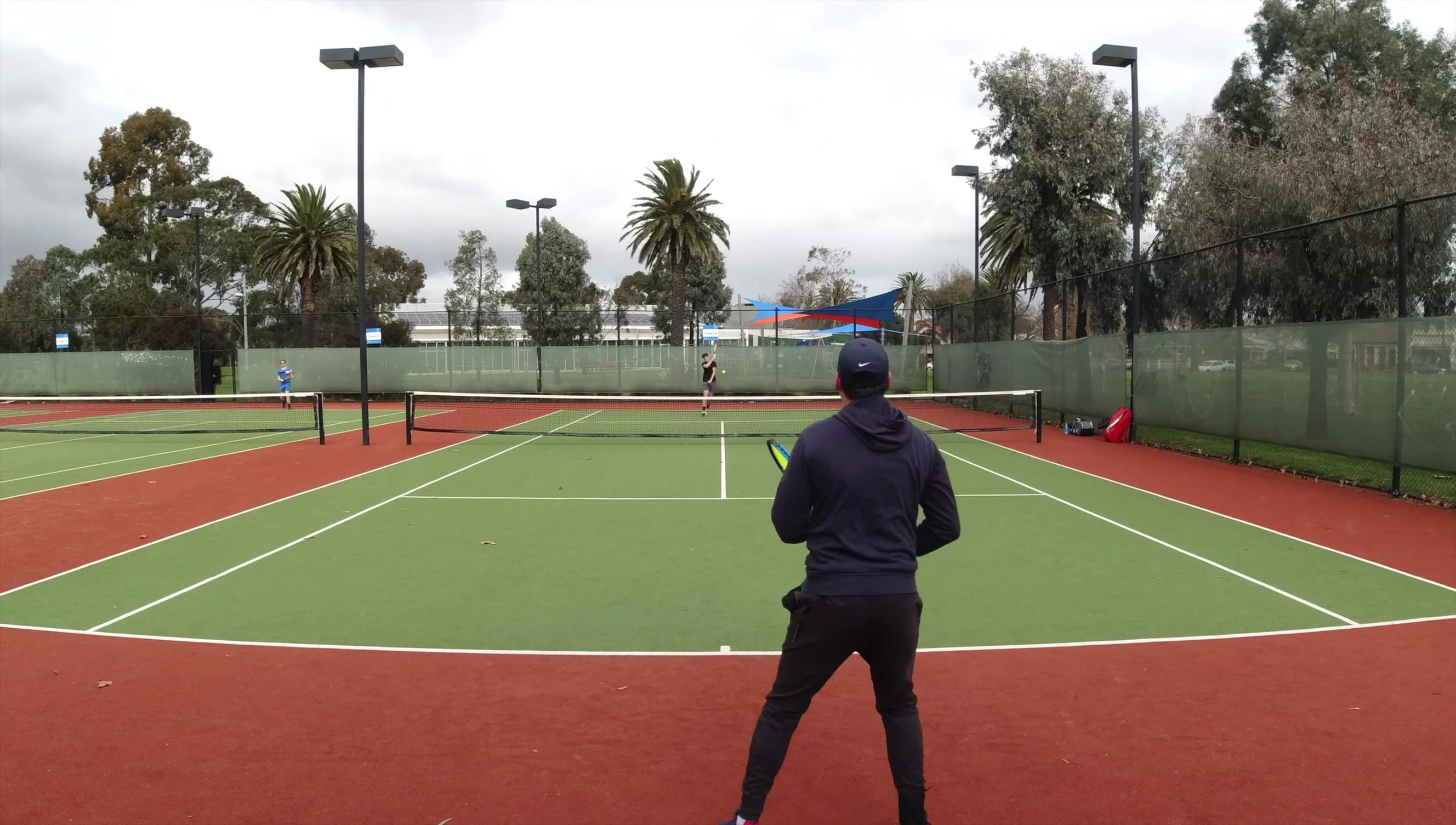 Reviewer highlighting the immediate playability of the EZONE 98 Tour.
