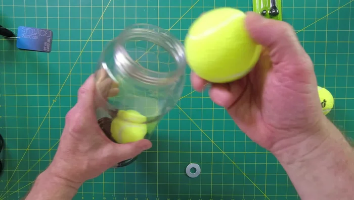 Attach the lid and tighten securely.