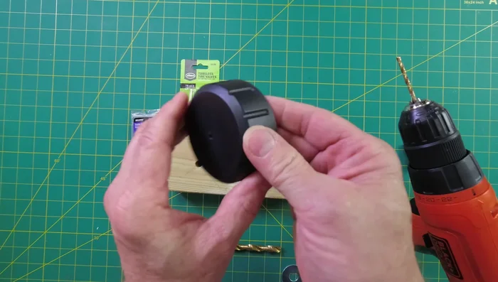 Ensure a complete seal around the valve.