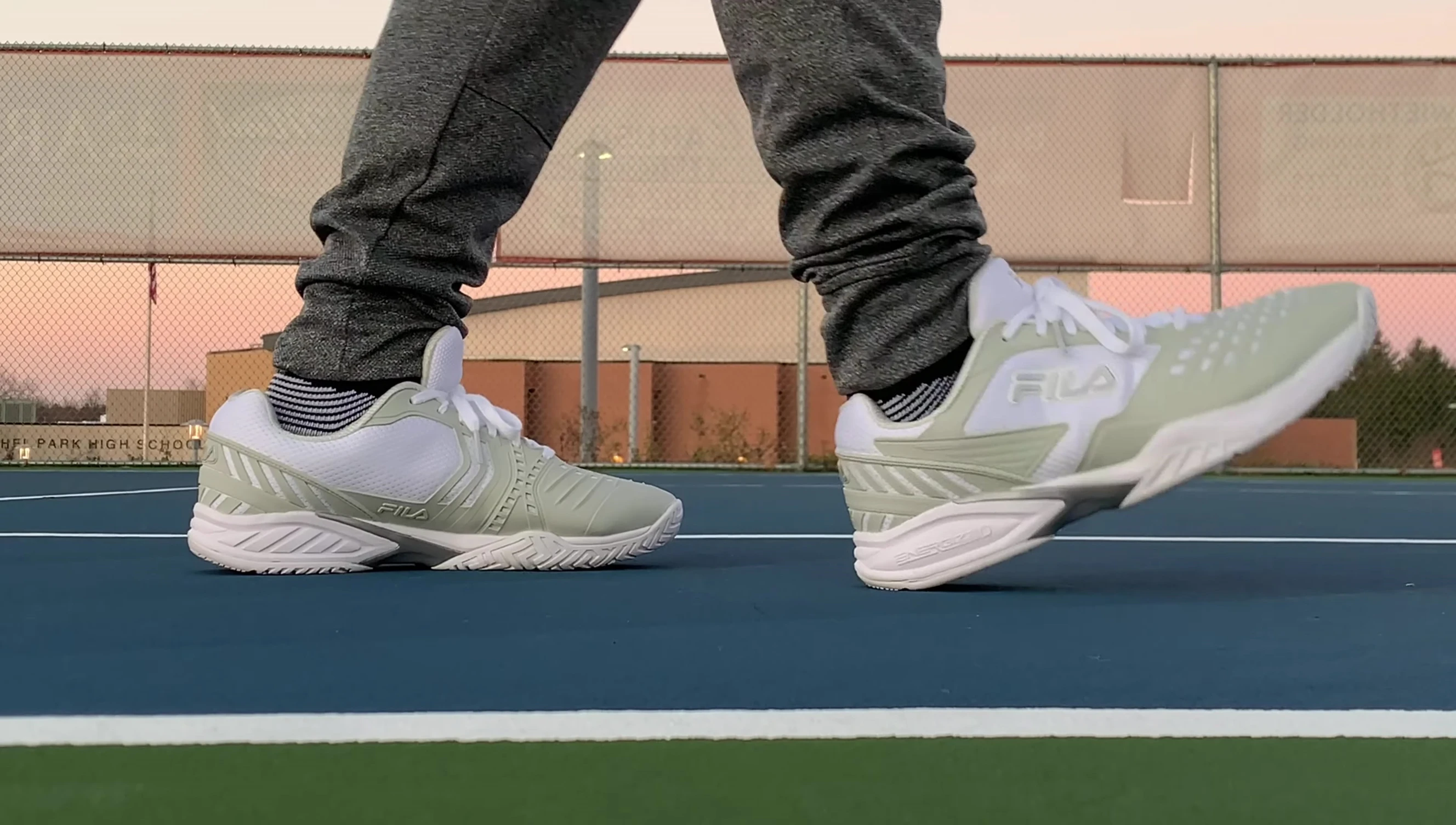 Image showing the stiff midsole foam of the Fila Axilus 2 Energized.
