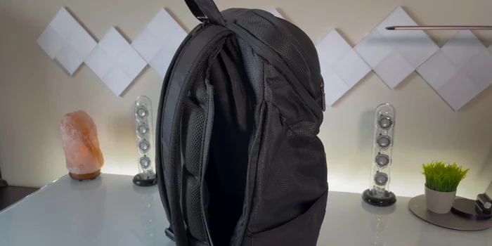 Explore the racket compartment: It can hold two regular rackets or one oversized racket (the reviewer fit three regular rackets).